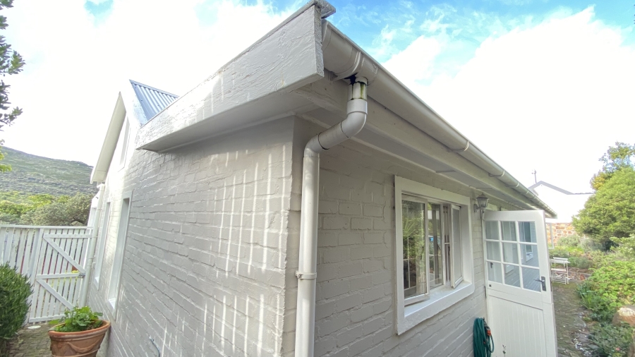 3 Bedroom Property for Sale in Glencairn Western Cape